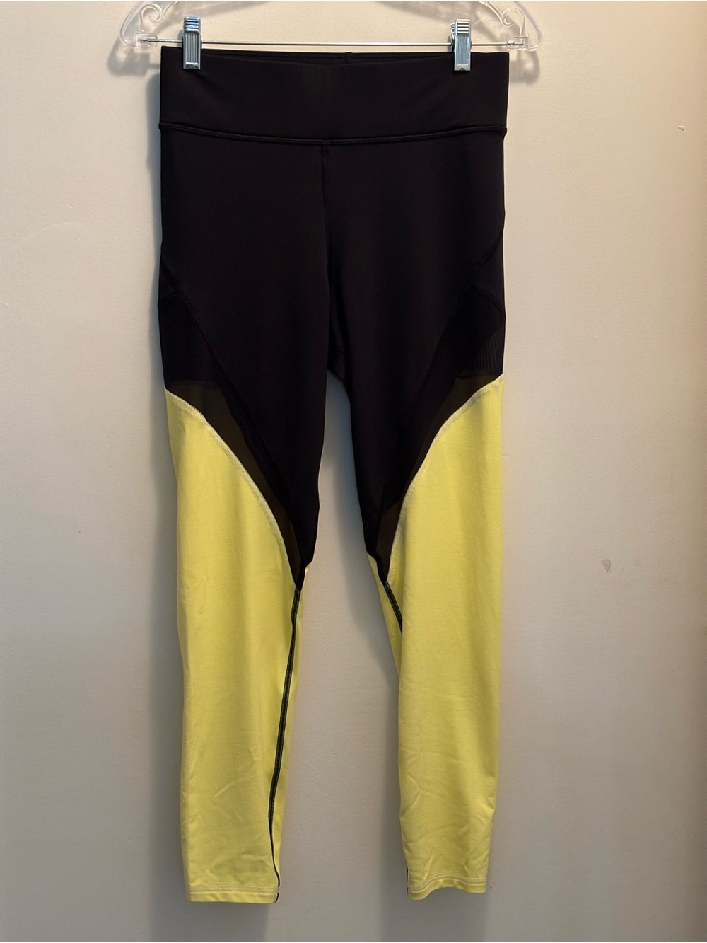 NWOT Michi Leggings